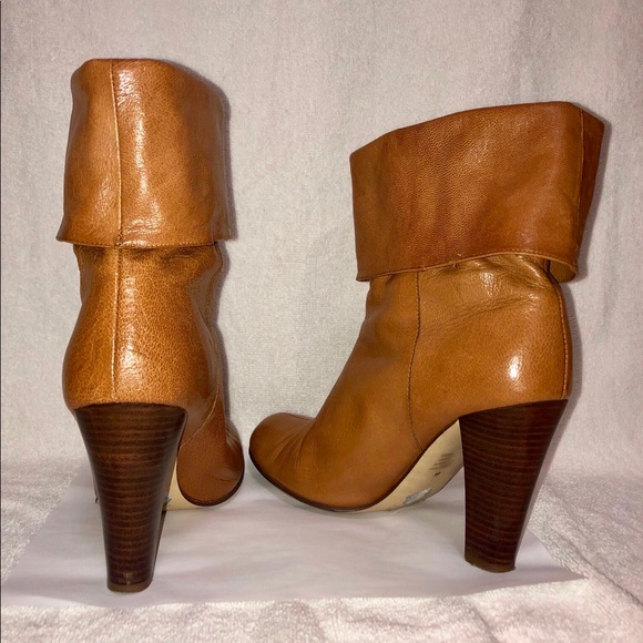 ALDO Saddle Brown leather ankle bootie SZ 39 / 9 - Picture 2 of 4